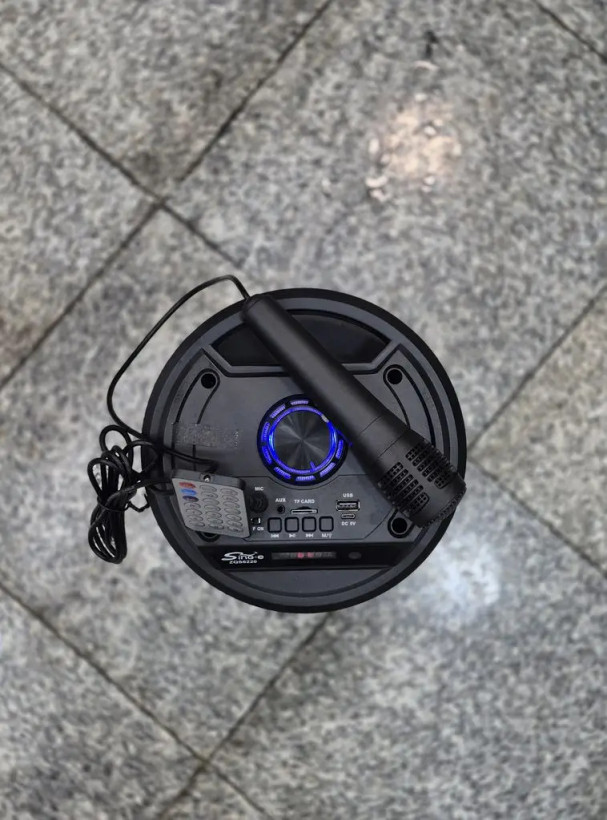 اسپیکر Sing-E مدل ZQS6220 با میکروفون